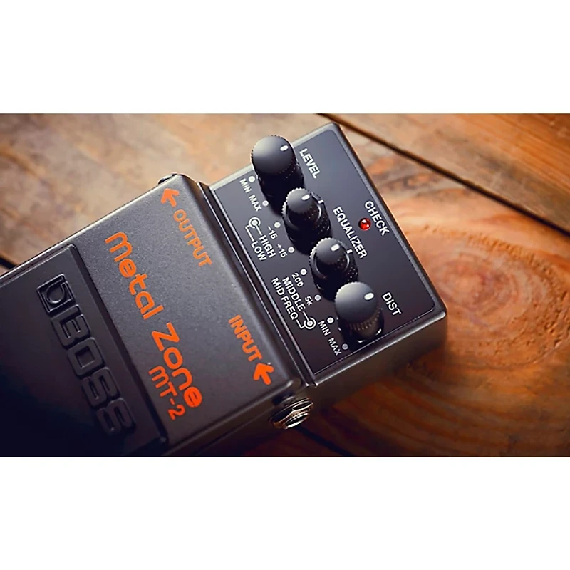 BOSS MT-2 Metal Zone Guitar Effects Pedal