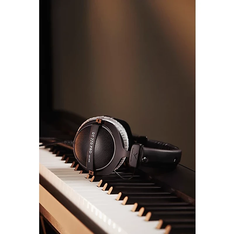 beyerdynamic DT 770 PRO Studio Closed-Back Headphones - 250 ohms