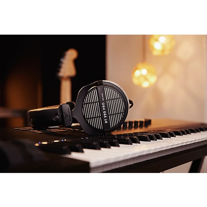 beyerdynamic DT 990 PRO Open-Back Studio Headphones - 250 Ohm