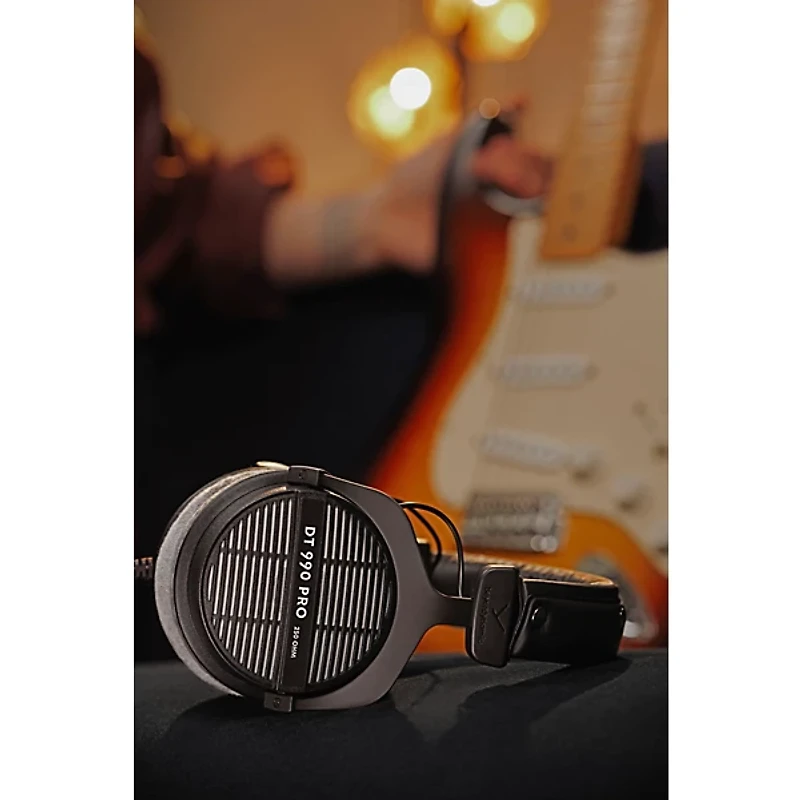 beyerdynamic DT 990 PRO Open-Back Studio Headphones - 250 Ohm