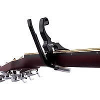 Kyser Short Cut 3-String Acoustic Guitar Capo Black