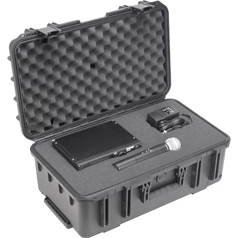 SKB 3i-2011 Mil-Standard Waterproof Rolling Case