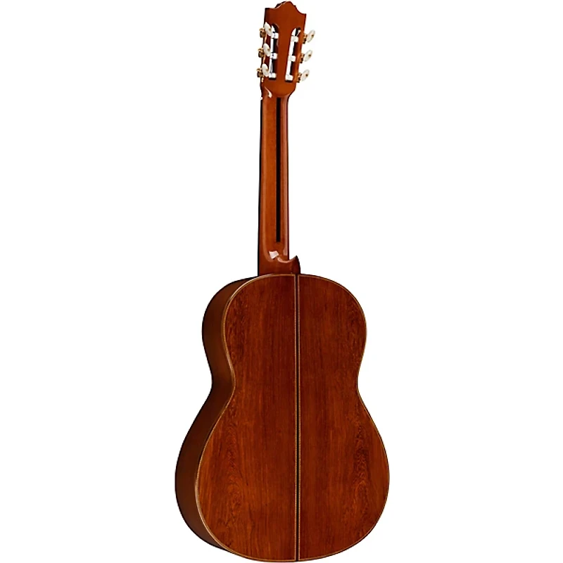 Yamaha GC82 Handcrafted Classical Guitar Cedar
