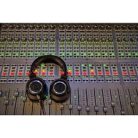 Audio-Technica ATH-M50x Closed-Back Studio Monitor Headphones -