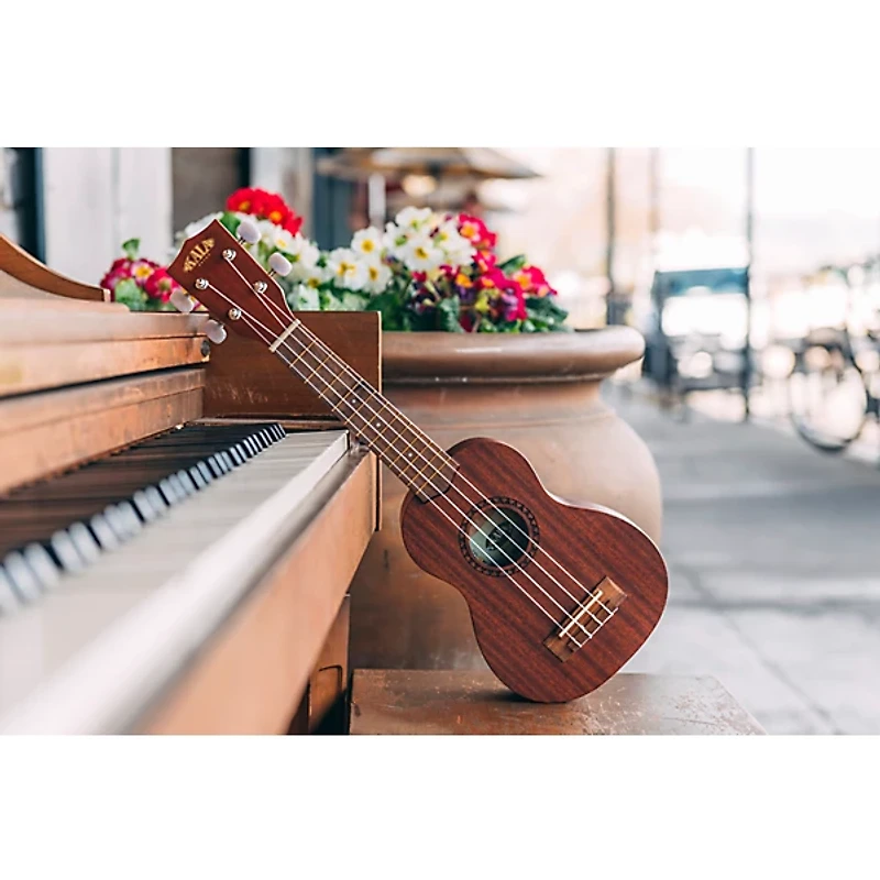 Kala KA-15S Soprano Ukulele