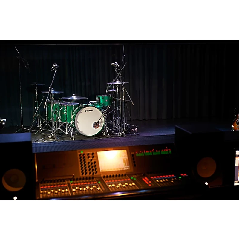 Yamaha Absolute Hybrid Maple 4-Piece Shell Pack With 22" Bass Drum