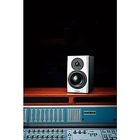 Dynaudio Acoustics LYD 7 7" Powered Studio Monitor (Each), White