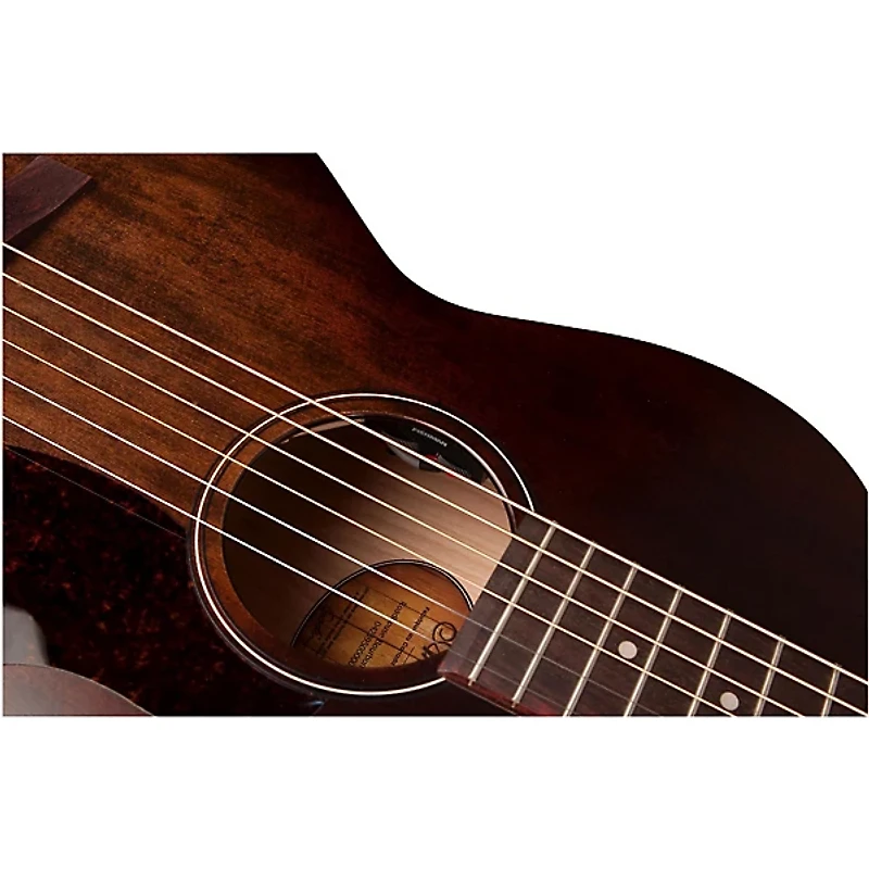 Art & Lutherie Roadhouse Parlor Acoustic-Electric Guitar