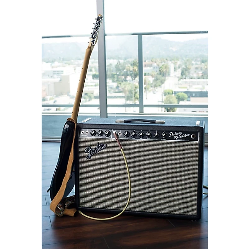 Fender '64 Custom Deluxe Reverb 20W 1x12 Tube Guitar Combo Amp - Black