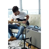 Fender '64 Custom Deluxe Reverb 20W 1x12 Tube Guitar Combo Amp - Black