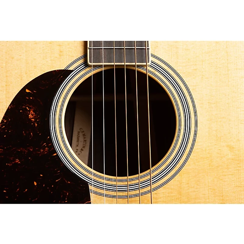 Martin D-35 Left-Handed Dreadnought Acoustic Guitar Natural