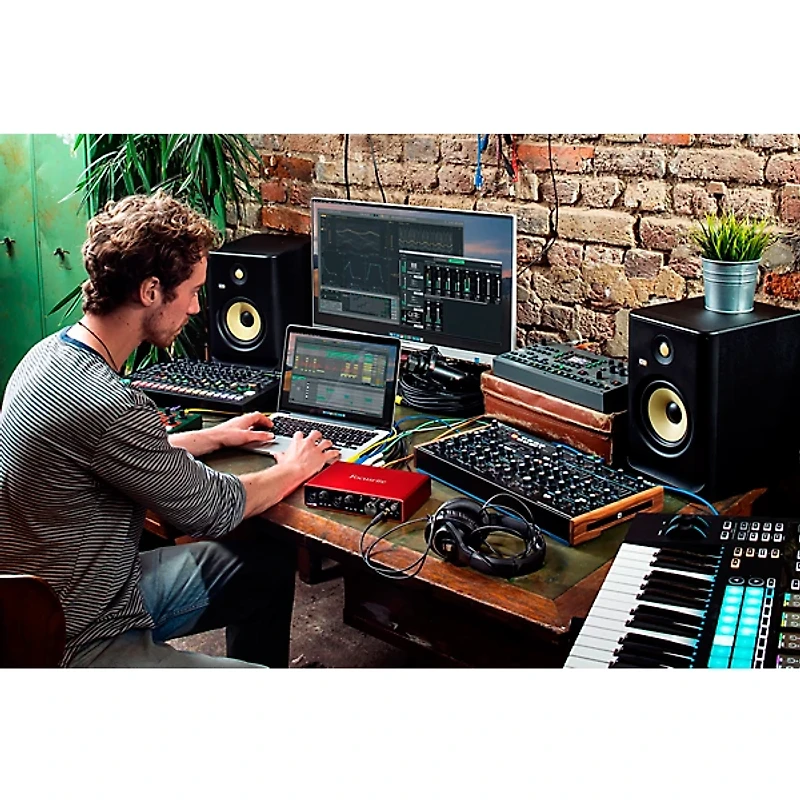 Focusrite Scarlett 8i6 USB Audio Interface Gen 3