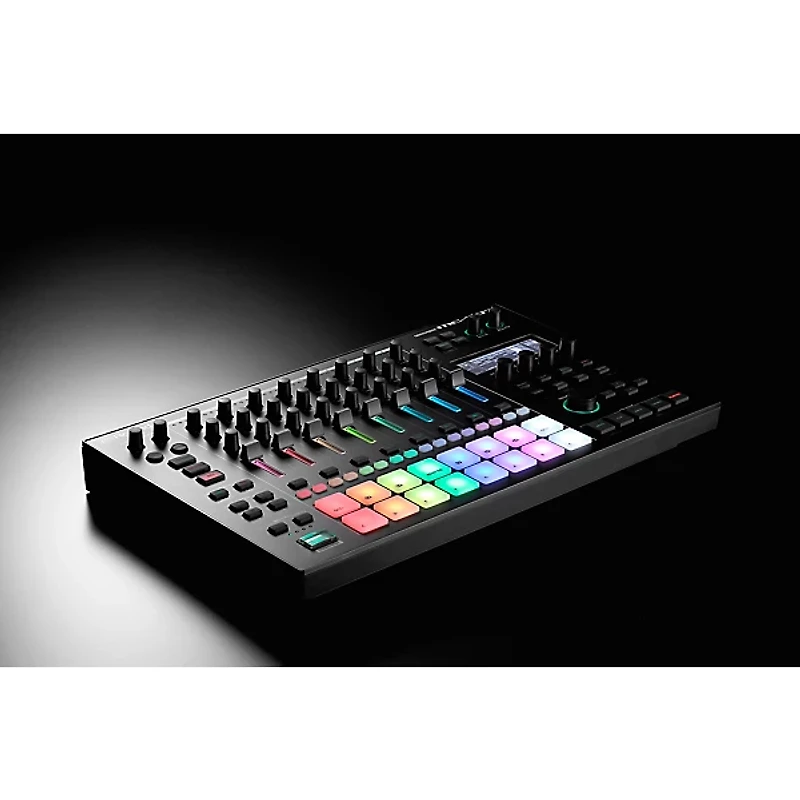 Roland MC-707 GROOVEBOX
