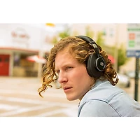 PreSonus Eris HD10BT Professional Headphones With Active Noise Canceling and Bluetooth Wireless Technology