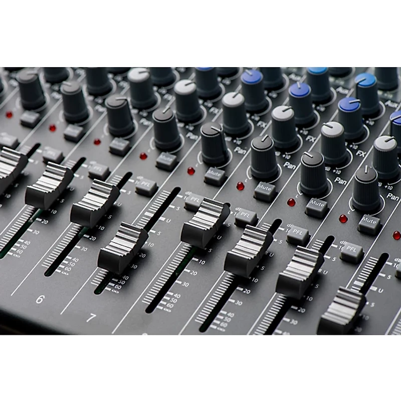 PreSonus StudioLive AR12c 12-Channel Hybrid Digital/Analog Performance Mixer