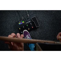 Line 6 POD Go Guitar Multi-Effects Processor Black