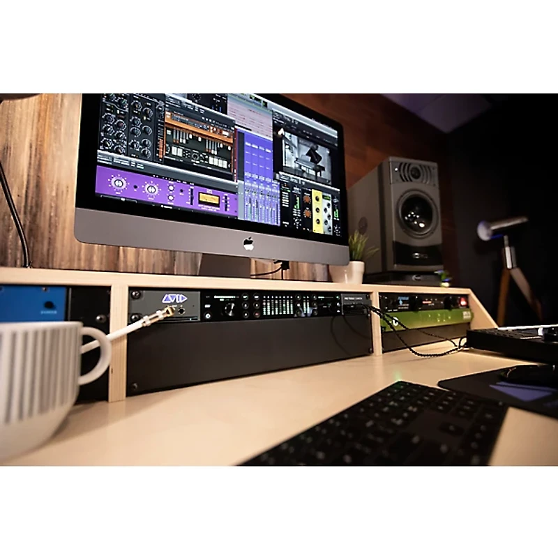 Avid Pro Tools | Carbon Hybrid Ethernet Audio Interface