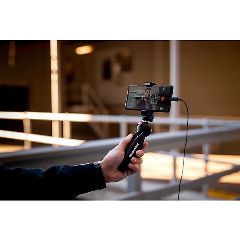 Sennheiser XS LAV USB-C MOBILE KIT - Includes XS Lav USB-C Clip-on Lavalier Microphone, Manfrotto PIXI Mini Tripod and Sennheiser Smartphone Clamp