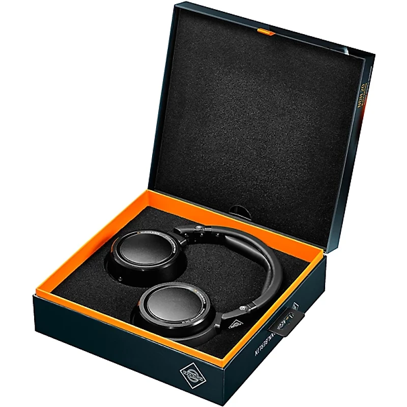 Neumann NDH 20 Closed-Back Studio Monitoring Headphones - Black