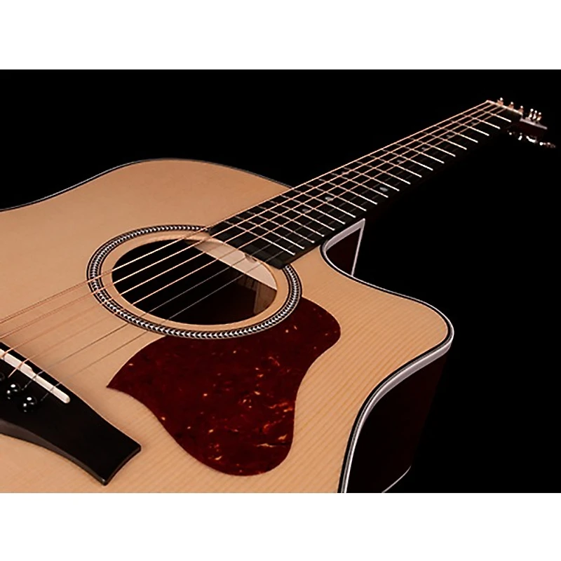 Seagull Maritime SWS CW GT Presys II Dreadnought Acoustic-Electric Guitar Natural
