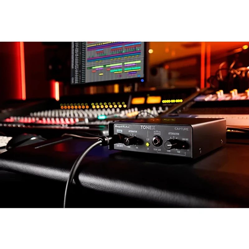 IK Multimedia ToneX CAPTURE Re-Amping and Tone-Sampling Box Black