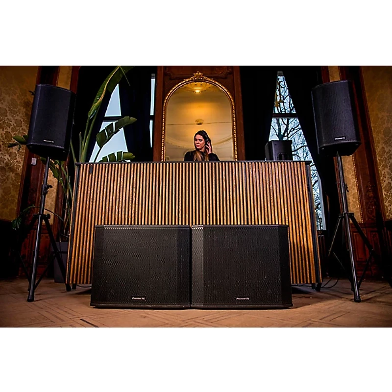 Pioneer DJ XPRS1182S 18" Active Subwoofer Black