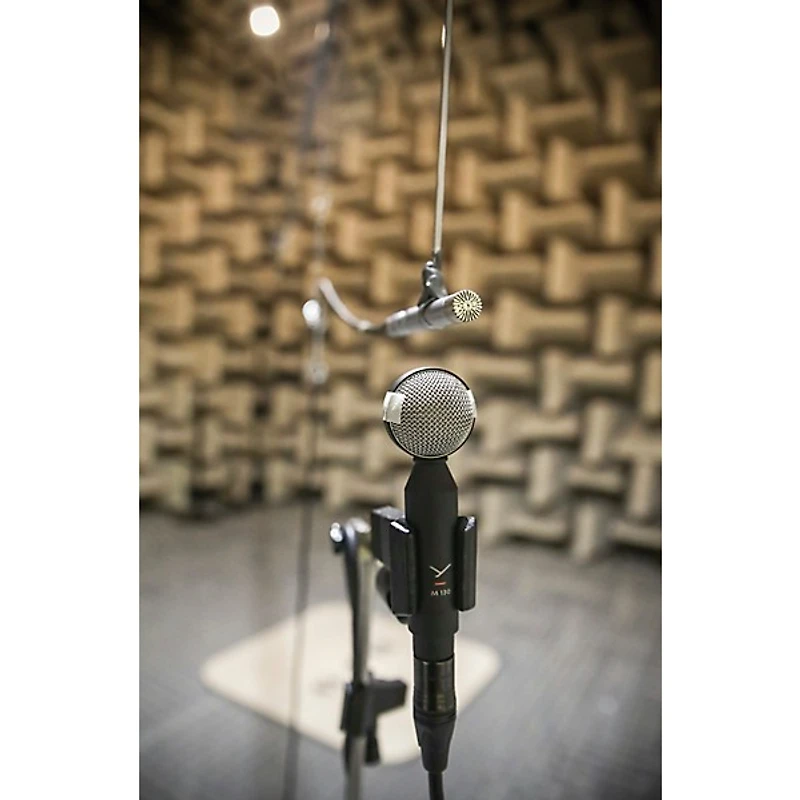 beyerdynamic M 130 Dynamic Double Ribbon Microphone