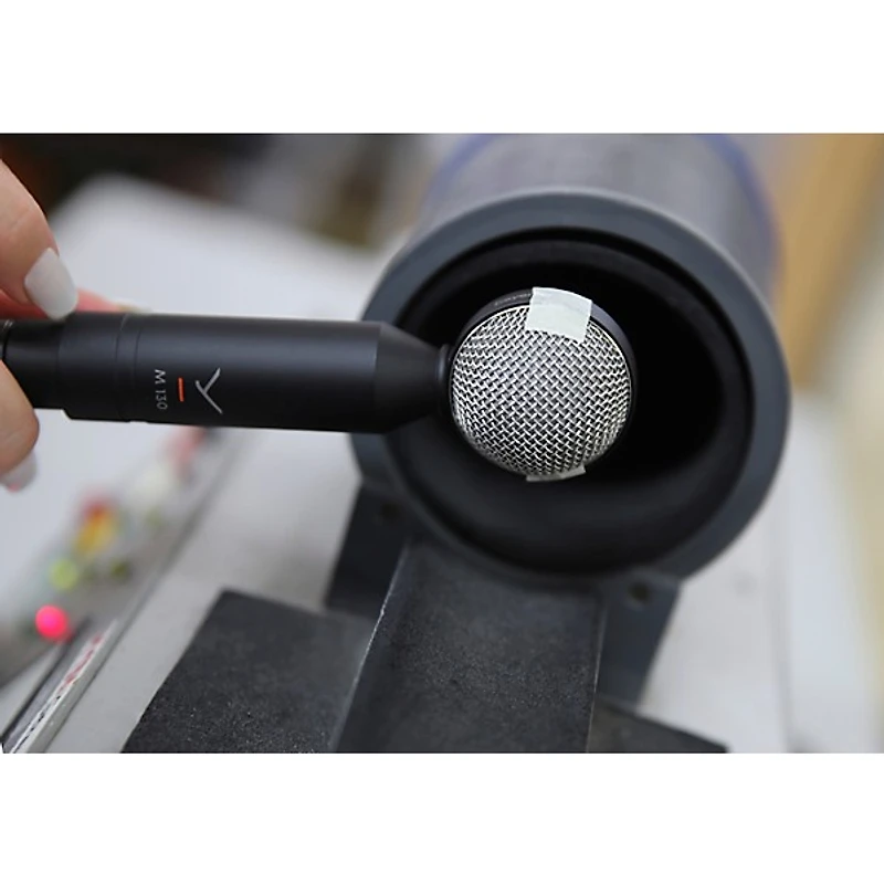 beyerdynamic M 130 Dynamic Double Ribbon Microphone