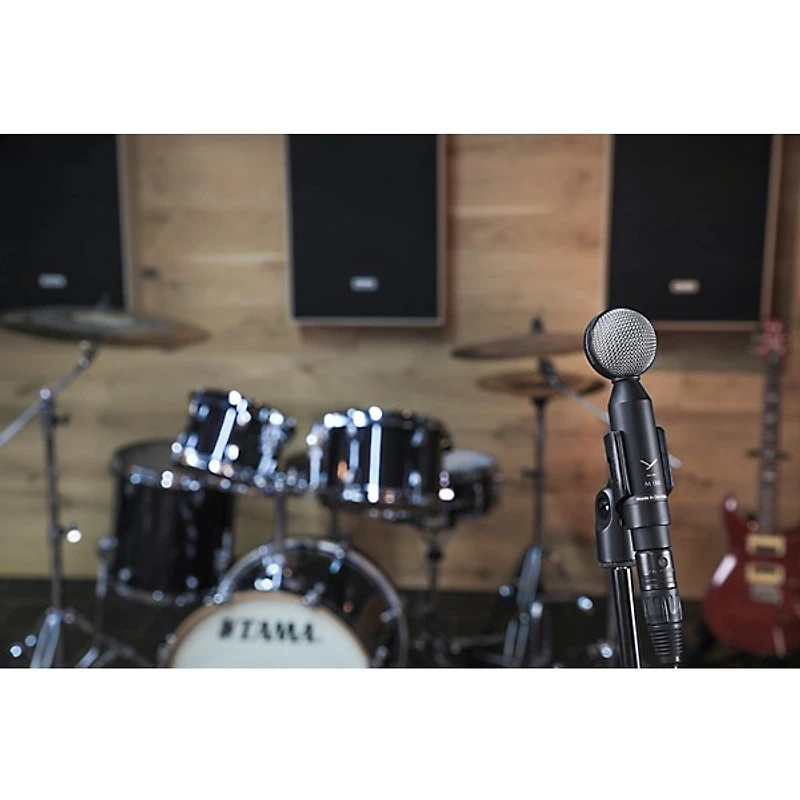beyerdynamic M 130 Dynamic Double Ribbon Microphone
