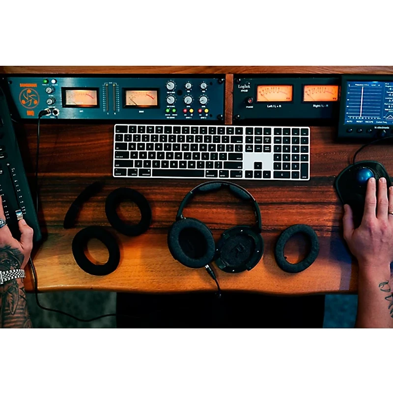 Sennheiser HD 490 PRO Plus Professional Reference Studio Headphones