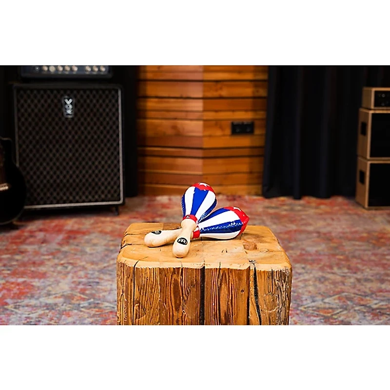 MEINL Traditional Rawhide Maracas with Cuban Flag
