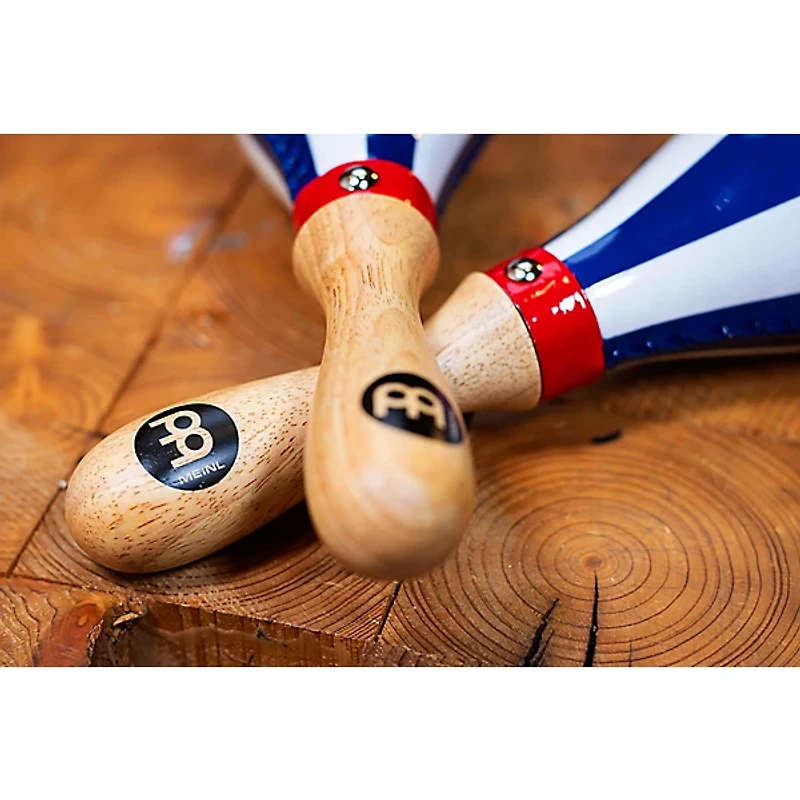 MEINL Traditional Rawhide Maracas with Cuban Flag