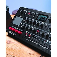 KORG modwave Wavetable Desktop/4U Rack