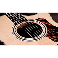 Taylor 314ce Grand Auditorium Acoustic-Electric Guitar - Natural