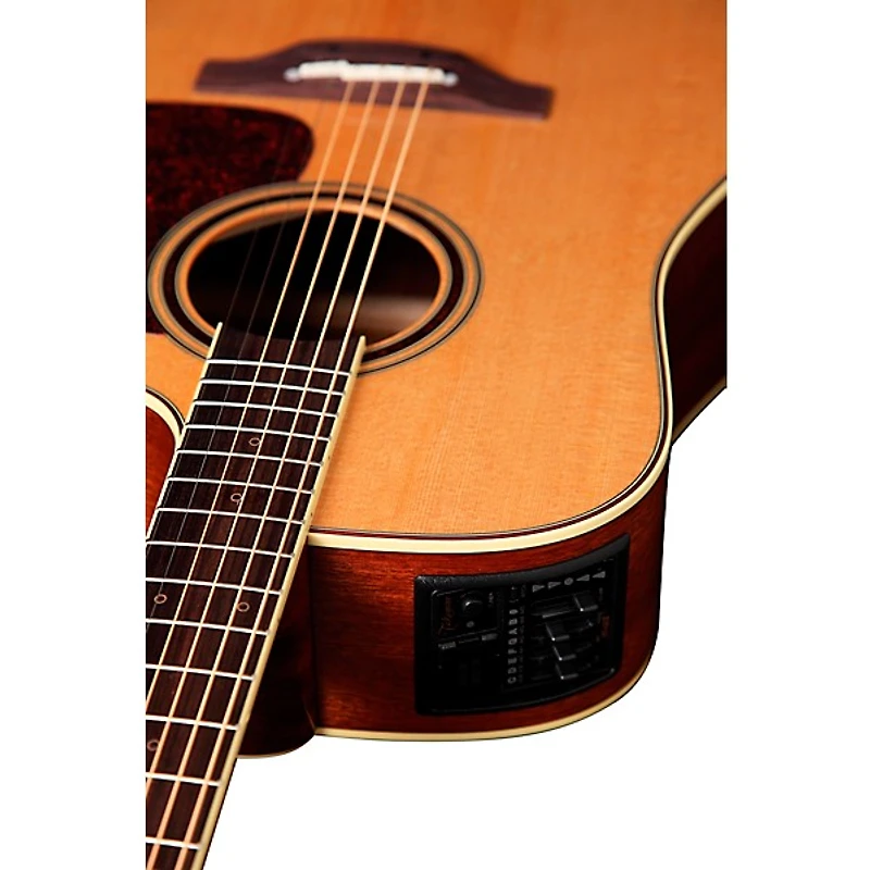 Takamine P4DC Pro Series Dreadnought Cutaway Acoustic-Electric Guitar Natural