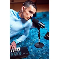 Shure MV7+ Podcast Kit With Stand - Black