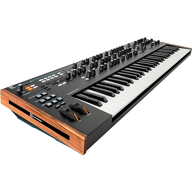 Novation Summit 16-Voice Polyphonic Synthesizer Travel Bundle