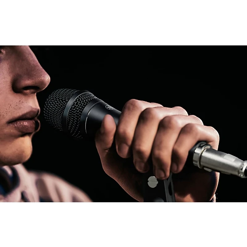 Yamaha Dynamic Super Cardioid Microphone Black