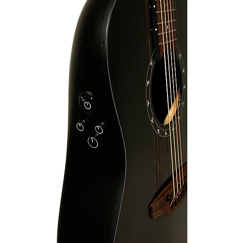 Ovation 1516 Ultra Series Mid-Depth Acoustic-Electric Guitar