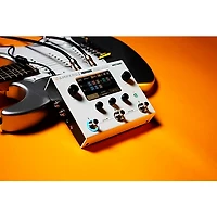 Hotone Audio Ampero II Stomp Amp Modeler & Effects Processor - White
