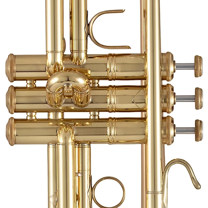 Bach 170 Stradivarius 43 Bell Series Professional Bb Trumpet with Standard Leapipe