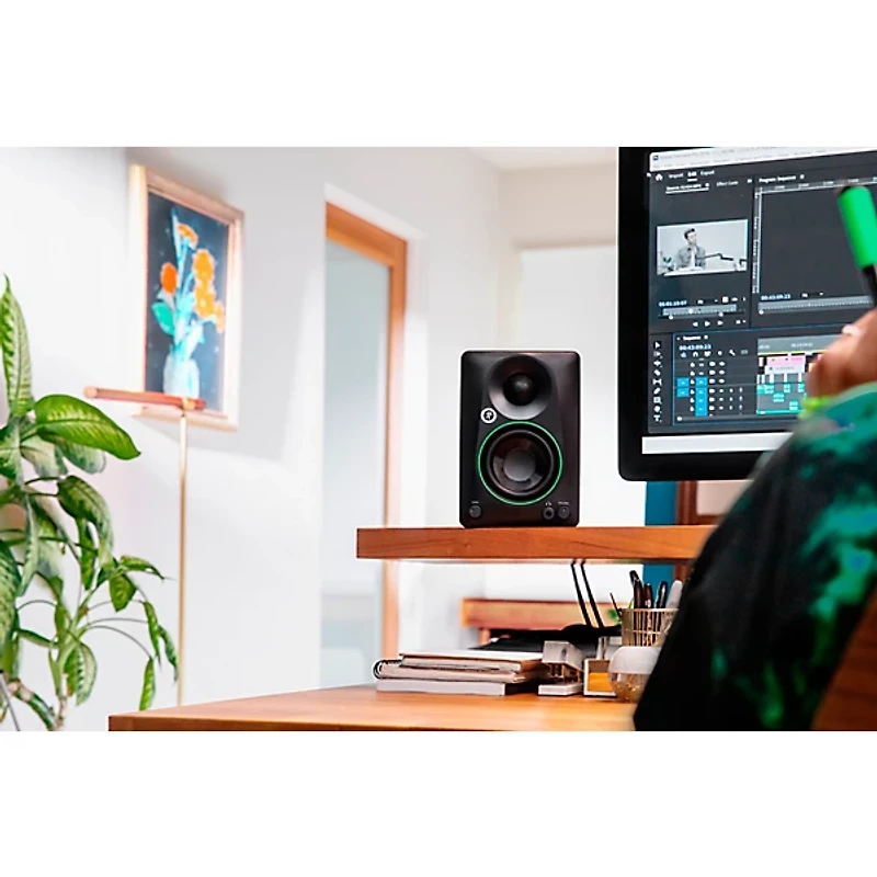 Mackie CR3.5BT 3.5" Powered Studio Monitors With Tone Control and Bluetooth (Pair)
