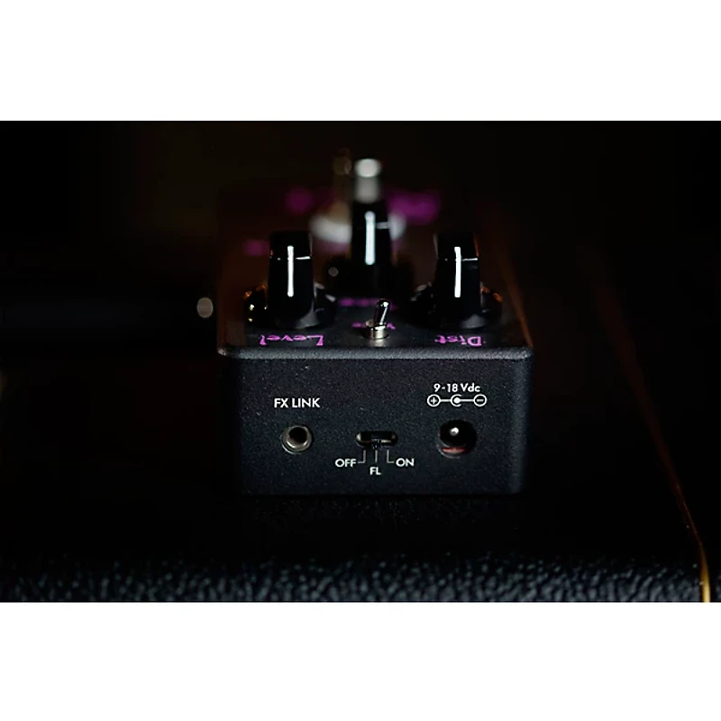 Suhr Riot Black Edition Distortion Effects Pedal