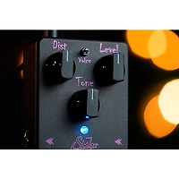 Suhr Riot Black Edition Distortion Effects Pedal