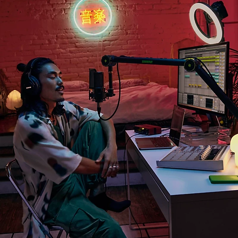 Shure SM4 Dual-Diaphragm Condenser Home Recording Microphone Kit