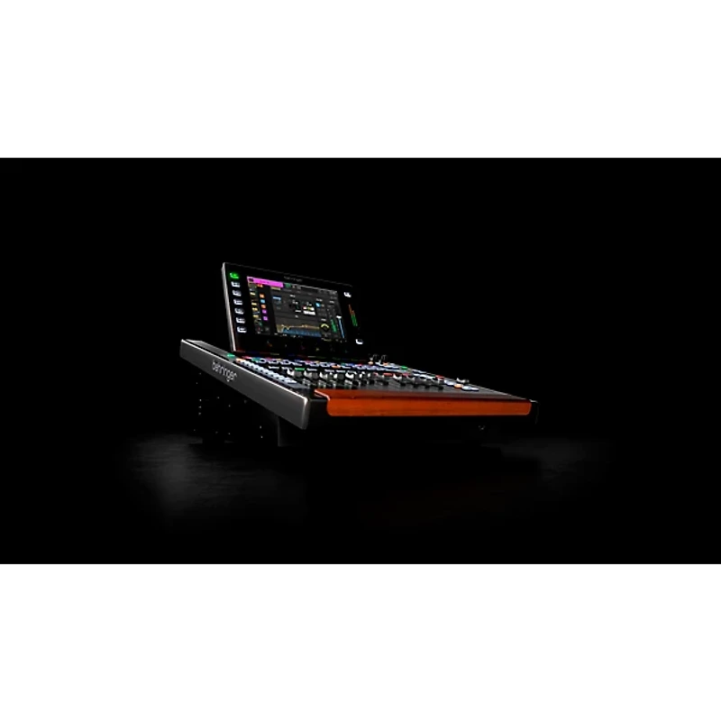 Behringer WING COMPACT 48-Channel Digital Mixing Console With 16-Fader Control Surface and 10" Touchscreen