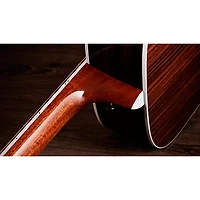 Taylor 810e Legacy Dreadnought Acoustic-Electric Guitar Natural