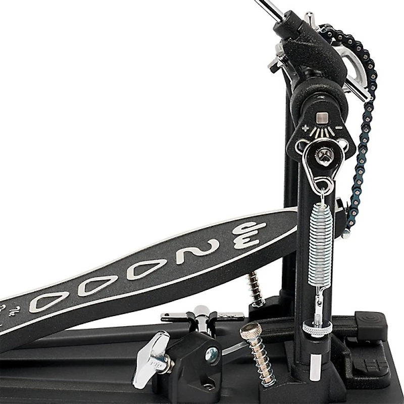 DW 2000 Series Single Bass Drum Pedal