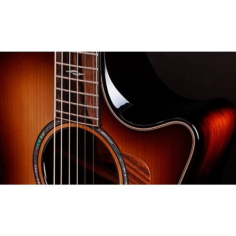Taylor 814ce Adirondack Spruce Builder's Edition Grand Auditorium Acoustic-Electric Guitar Shaded Edge Burst