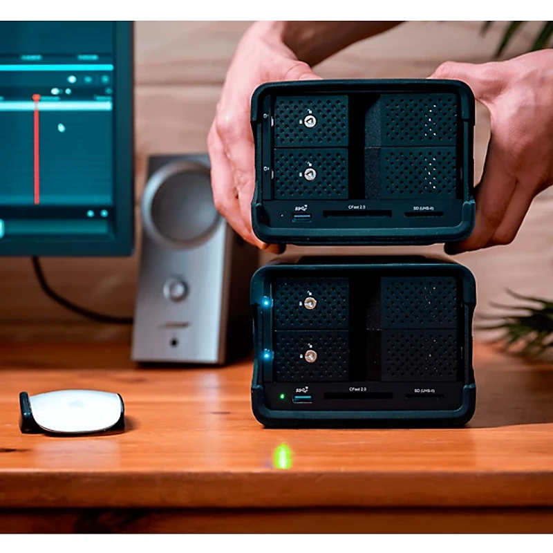 Glyph Blackbox PRO RAID Desktop Drive Thunderbolt 3 3 TB